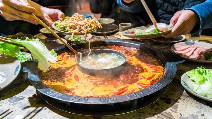 Cocok Disantap Bersama Keluarga, Berikut 3 Rekomendasi Resto Hot Pot Malatang Khas Cina untuk Perayaan Imlek!