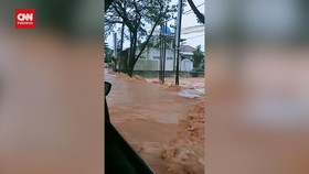 VIDEO: Selain di Semarang, Banjir Juga Terjang Batang Jawa Tengah
