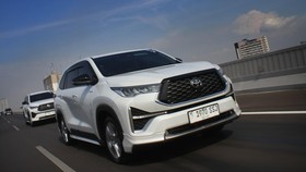 Toyota Lobi Pemerintah Agar Mobil Hybrid Juga Dapat Subsidi