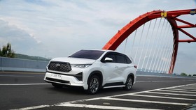Innova Zenix Hybrid Bukan Kijang yang Kita Kenal