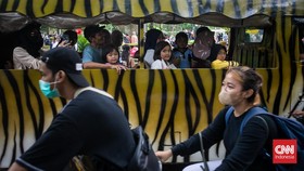 Macet di Ragunan, 13 Ribu Warga Berwisata di Hari Kedua Lebaran