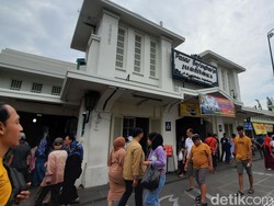 Ngaku Selalu Bayar Sewa, 21 PKL Malioboro Digusur dari Lahan Sultan