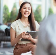 7 Cara Terlihat Cerdas saat Berbicara Menurut Pakar Komunikasi