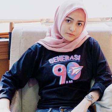 7 Potret Indah Ningtyas Istri Komika Rigen yang Dituding Open BO