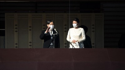 img-title Kaisar Jepang Pidato Tahun Baru di Depan Ribuan Warga saat Covid Naik