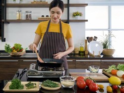 Masak Menggunakan Api Kecil Disebut Lebih Sehat, Apa Benar?