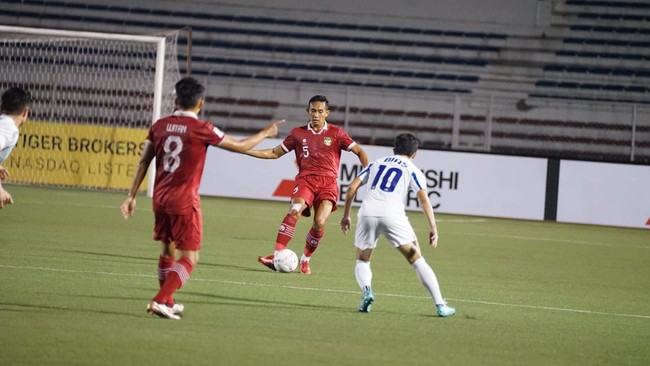 Sebastian Rasmussen memperkecil kedudukan jadi 1-2 untuk Filipina dalam duel dengan Indonesia di Piala AFF 2022, Senin (2/1).