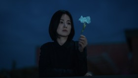 Song Hye-kyo Punya Cara Sendiri Bawa Moon Dong-eun di The Glory