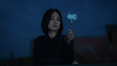 Song Hye-kyo Punya Cara Sendiri Bawa Moon Dong-eun di The Glory