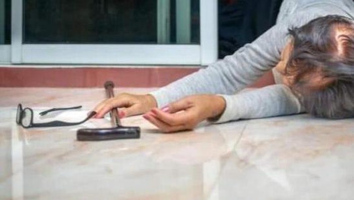 img-title Beauties, Biasakan untuk Tidak Tertawa Saat Melihat Orang Lain Terjatuh, Ini Lho Penjelasannya