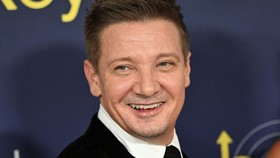 Jeremy Renner Tolak Hawkeye Season 2 karena Gajinya Turun Separuh