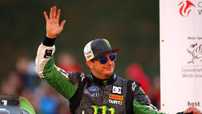 Ken Block dikenal sebagai pereli profesional dan salah satu pendiri Hoonigan. Namun, ternyata pereli bukan cita-cita Ken kecil.