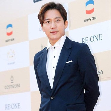 6 Tahun Vakum, Lee Wan Adik Kim Tae Hee Bakal Comeback Drama