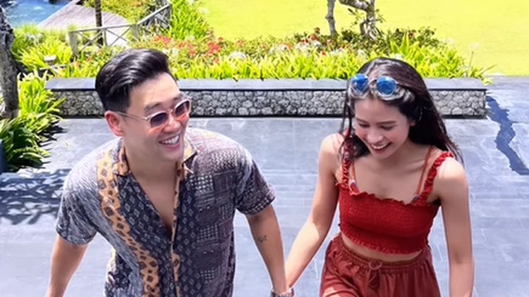 Maudy Ayunda dan Jesse Choi Maudy Ayunda dan Jesse Choi