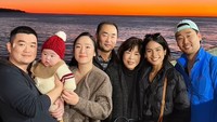 <p>Baru-baru ini, Maudy Ayunda juga menghabiskan libur tahun baru bersama mertua dan keluarga Jesse Choi. Mereka menghabiskan waktu di California, Amerika Serikat. (Foto: Instagram @jessechoi_)</p>
