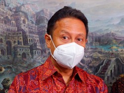 Beda dari Negara Lain, Menkes Ogah Perketat Aturan COVID-19 Pelancong China