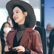 Gaya 'Old Money' ala Park Ji Hyun di Reborn Rich, Berkelas Khas Konglomerat Korea