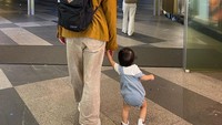 <p>"Sweet banget kalian, semoga selalu diberi sehat. Aminn," kata seorang netizen. "Beruntungnya Nakeya, punya kakak-kakak yang sudah besar semua. Ahh gemess ni bocah, cantik tapi mirip bapaknya," ungkap netizen lainnya. (Foto: Instagram: @riafinola)</p>