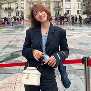 Siap Masuk Kerja Lagi, Ini Outfit Kantor ala Kim Sejeong yang Bisa Kamu Contoh