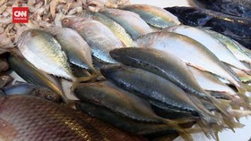 img-title VIDEO: Ikan Laut Mulai Langka dan Mahal di Pasar Tradisional Bandung