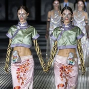 Ini Tren Fashion 2023 yang Bisa Dicoba Berdasarkan Zodiak! Penuh Warna dan Detail
