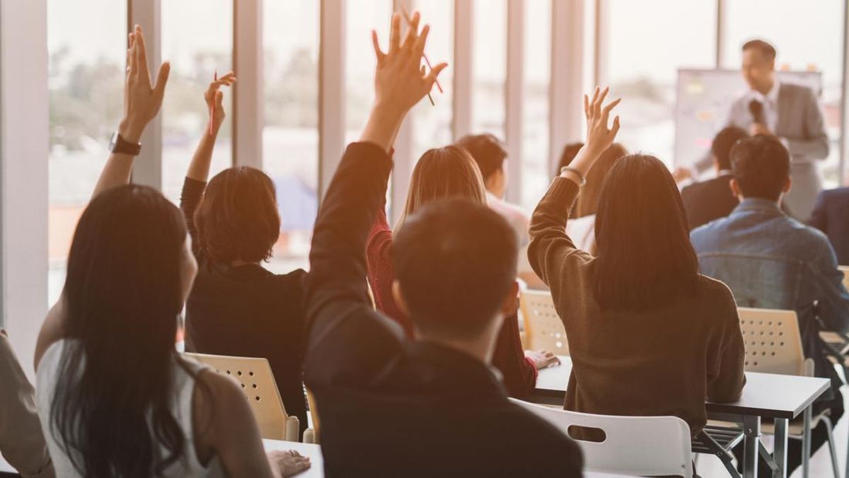 Jarang Dilirik tapi Gajinya Besar! Ini 9 Jurusan Kuliah Sepi Peminat