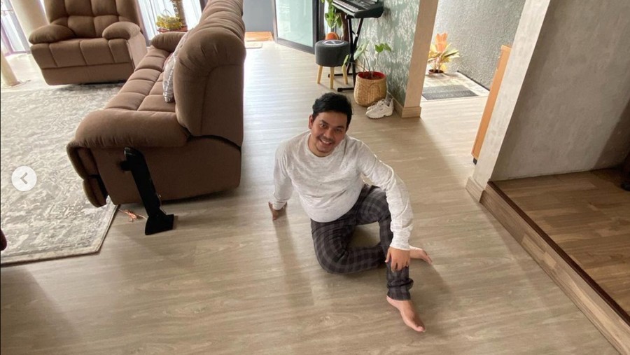 Indra Bekti Indra Bekti