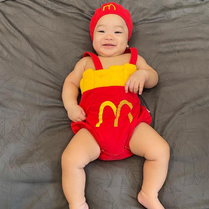 <p>Baby Gin sendiri lahir pada 1 Juni 2022, Bunda. Kini, usianya sudah memasuki 7 bulan. (Foto: Instagram: @gilangdirga)</p>