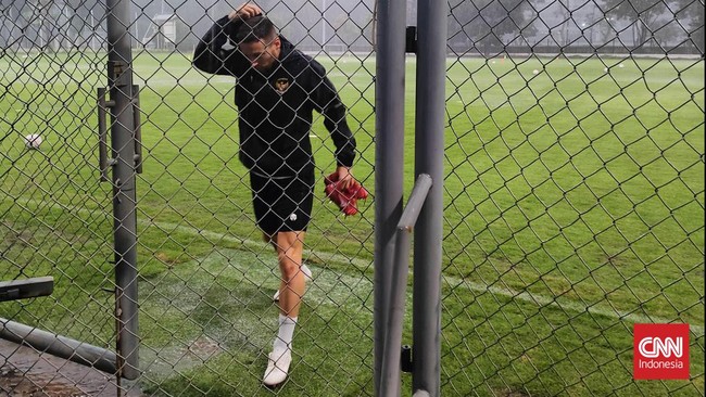 Berita tentang cerita Timnas Indonesia nyaris batal latihan dan bus pemain harus putar balik ke lapangan menjadi berita olahraga terpopuler di CNNIndonesia.com.
