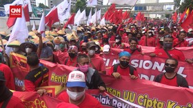 VIDEO: Buruh Kecam Pemerintah Lempar Bola Panas Perppu Ciptaker