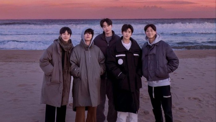 Kenalan dengan Wooga Squad, Geng 'Elite' yang Didominasi Aktor Hingga Selebriti Korea Ternama Lainnya!