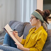 Selain Cerdas Mengontrol Emosi, 4 Zodiak Ini juga Selalu Peduli dengan Kesehatan Mentalnya! Kamu Termasuk?