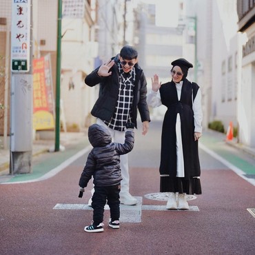 Pamer Hasil USG, Dinda Hauw Protes Wajah Anak Kedua Lebih Mirip Rey Mbayang