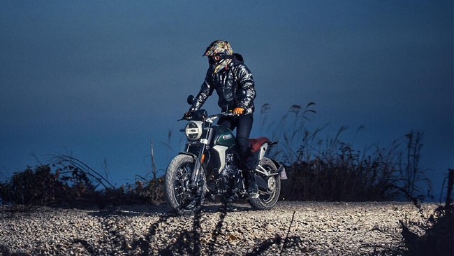 Hunter Scrambler SK500 dipilih Korlantas Polri menjadi unit uji praktik SIM CI, yaitu golongan SIM untuk mengendarai motor 250-500 cc.