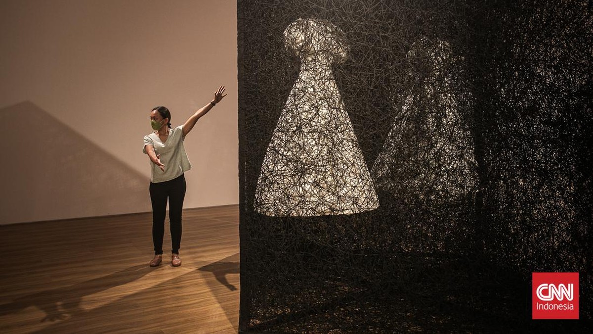 FOTO: Goncangan Jiwa Chiharu Shiota dalam The Soul Trembles