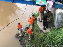 Cari Laptop Jaksa KPK yang Dibuang Maling, Polisi Susur Kali Winongo Jogja