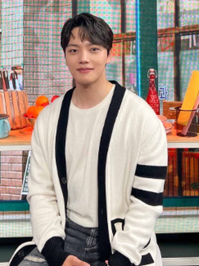 Selama berkarier sebagai aktor cilik, Yeo Jin Goo sering memerankan versi masa kecil dari tokoh utama dalam berbagai judul drama populer./ foto: instagram.com/yeojin9oo