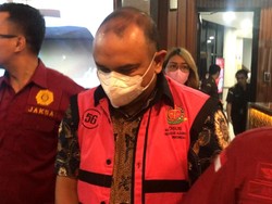 3 Fakta Tersangka Korupsi BTS Bakti Kominfo beserta Perannya