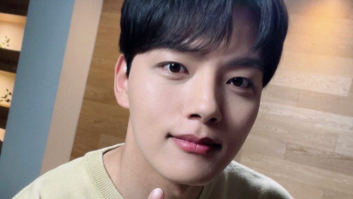 Yeo Jin Goo memulai karier aktingnya sebagai aktor cilik sejak usia 8 tahun, lewat film berjudul 'Sad Movie'./ foto: instagram.com/yeojin9oo