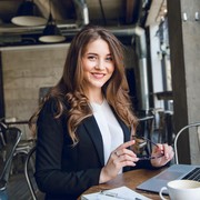 4 Hal yang Bisa Perempuan Lakukan untuk Tingkatkan Rasa Percaya Diri