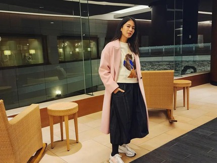 Jelang Usia 40 Th, Intip 7 Potret Gaya Dian Sastro bak ABG saat Liburan ke Jepang