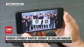 VIDEO: Heboh Atribut Partai Ummat di Dalam Masjid