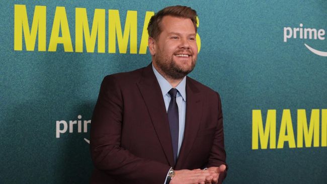 James Corden mengaku dirinya selama ini hanya berakting saat memandu acara populernya, The Late Late Show.