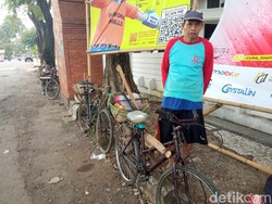 Liku Mencari Cuan Kuli Sindang di Cirebon
