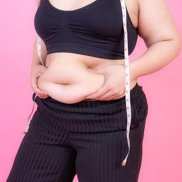 img-title Diet tapi Berat Badan Melonjak Naik? Kenali 9 Penyebab Diet Gagal Berantakan, yang Mungkin Kamu juga Lakukan!