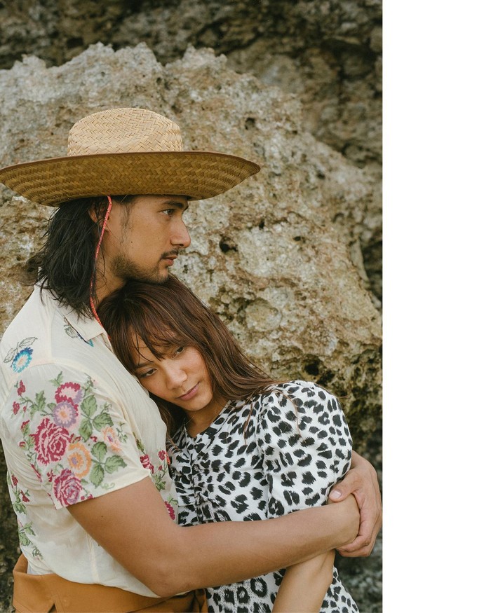 Tara Basro dan Daniel Adnan, jadi salah satu pasangan selebriti Indonesia 'noona romance', Beauties. Tara memang diketahui dua tahun lebih tua dibanding Daniel. Namun keduanya tampak seumuran kan, Beauties? (Foto: Instagram Tara Basro)