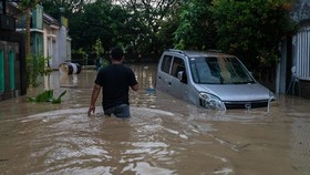 Mobil Kebanjiran, Apa yang Harus Pertama Dilakukan?