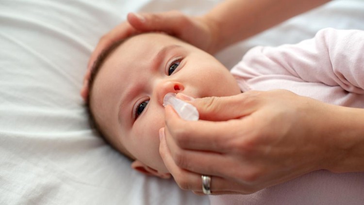 Obat Bayi Pilek alami dan di apotek