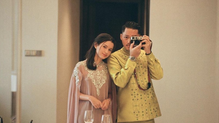 Momen Sarah Menzel Saat Kulineran Bareng Azriel  Hermansyah