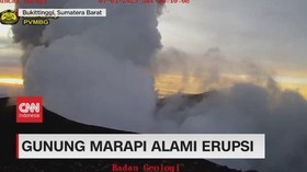 VIDEO: Gunung Marapi Alami Erupsi